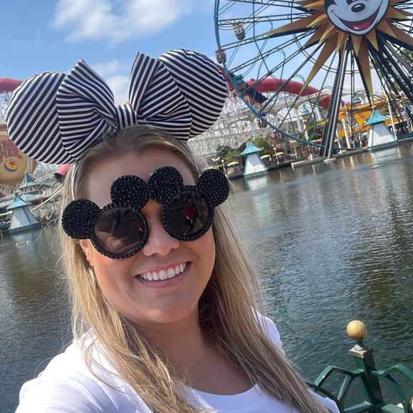 Mickey bling sunglasses!